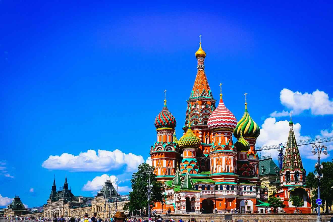 18 UNMISSABLE Things To Do In Moscow From A Local