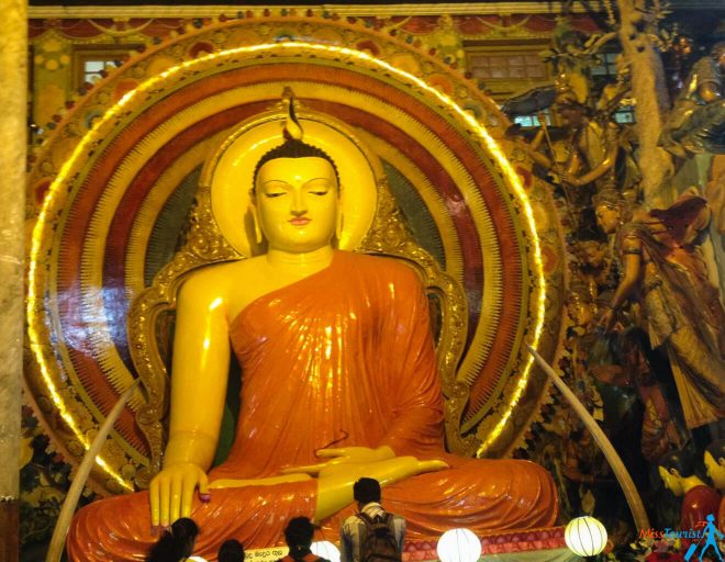 Gangaramaya Buddhist Temple_2