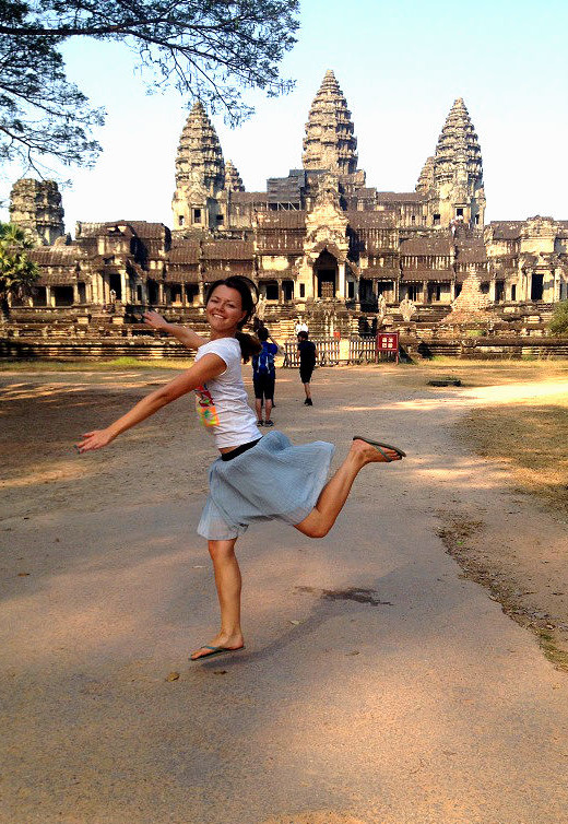 Angkor Wat happiness jump temple