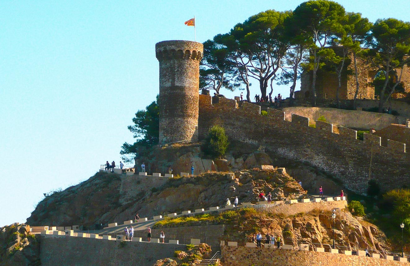 10 Unmissable Things To Do In Lloret De Mar, Spain tossa de mar