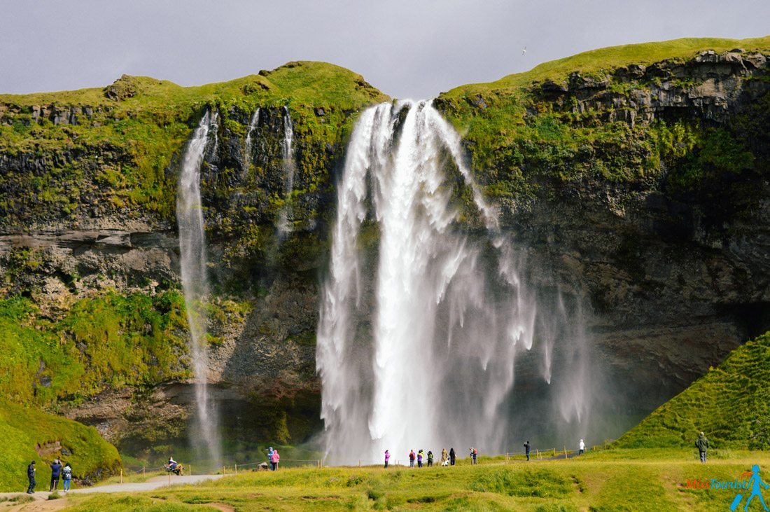 3 Skogafoss