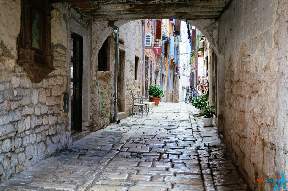 Hum Croatia the smalles city in the world things to do in istria