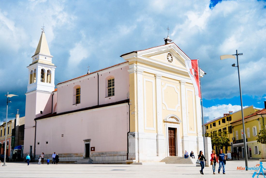 porec-old-town-architecture-croatia