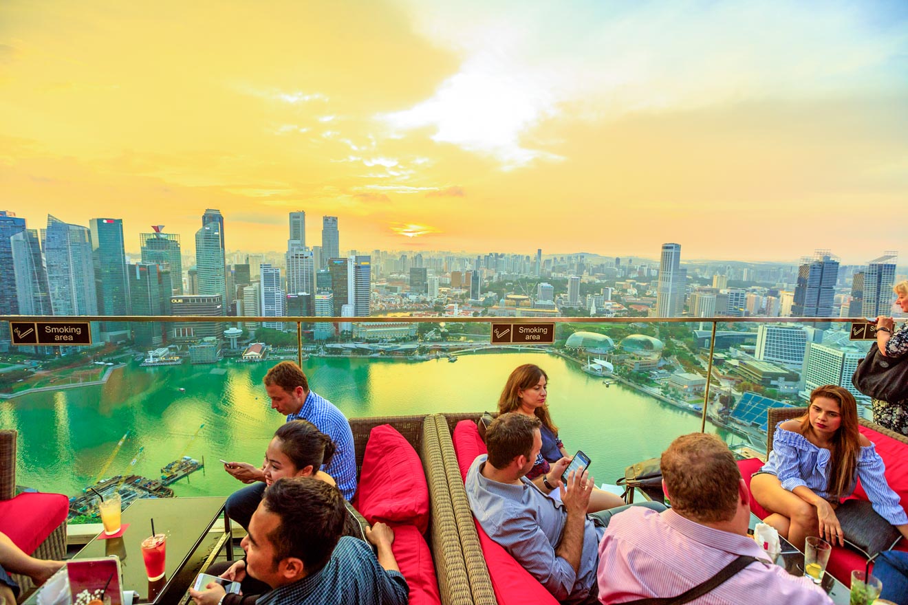 13 Best Things To Do In Singapore Rooftop Bar