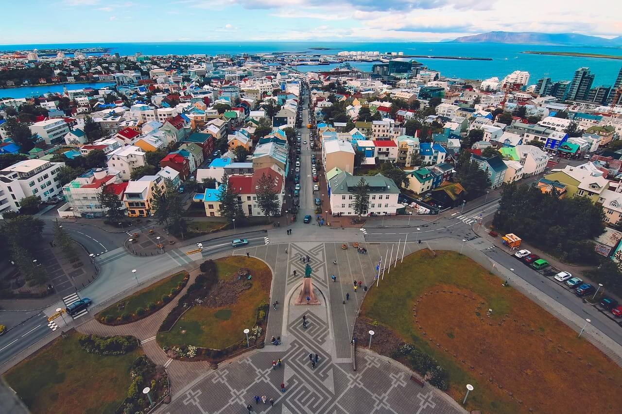 4 TOP Neighborhoods where to Stay in Reykjavik