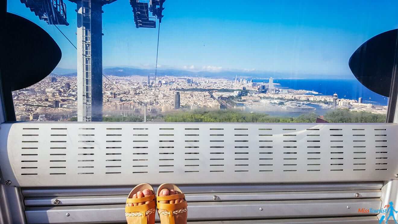 17 Montjuic cable cars_