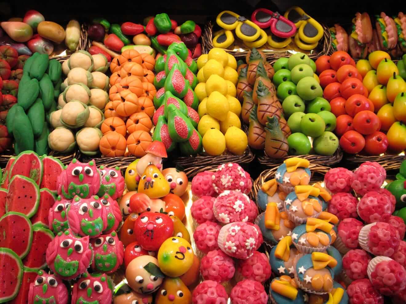 3 la-boqueria market with kids barcelona barcelona with kids