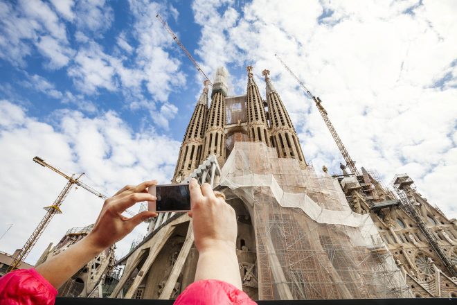 6 Mistakes to Avoid Before Visiting Sagrada Familia in Barcelona 6 sagrada familia towers