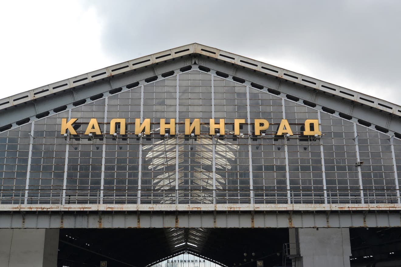 The Ultimate Guide to Russian Trains