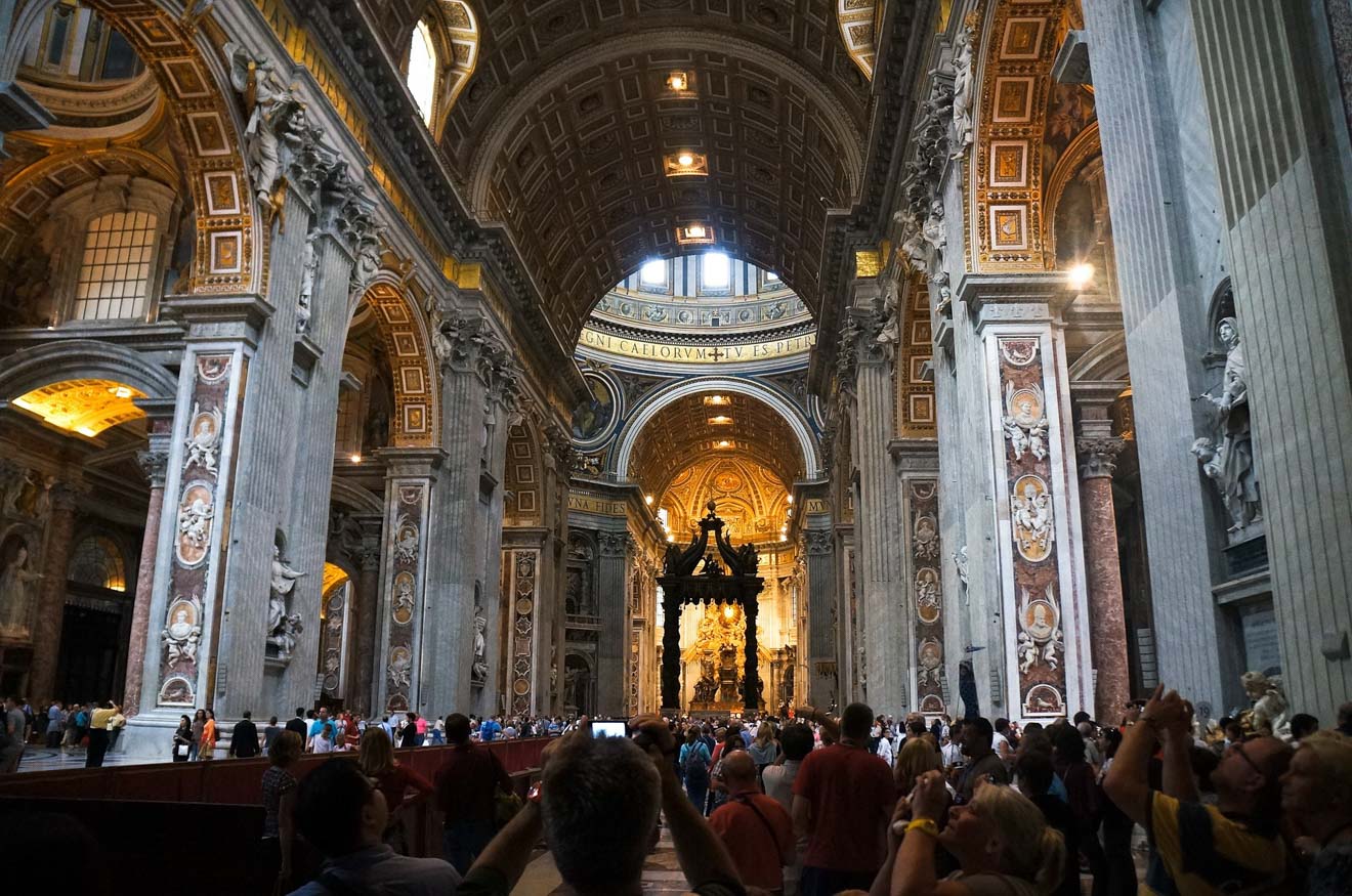 6 most crowded places in Rome and how to avoid the line 2 saint peter basilica 3