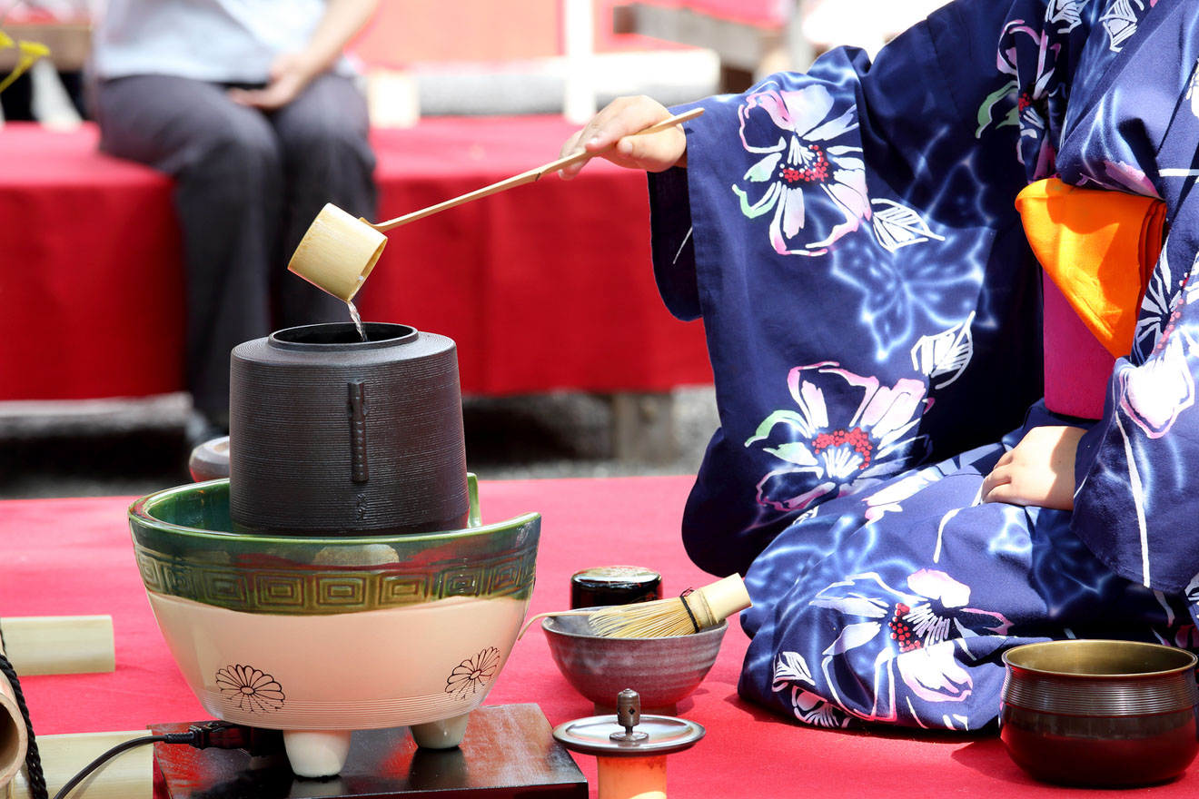 Why You Should Definitely Add Wakayama To Your Japan Itinerary Japanese green tea ceremony matcha