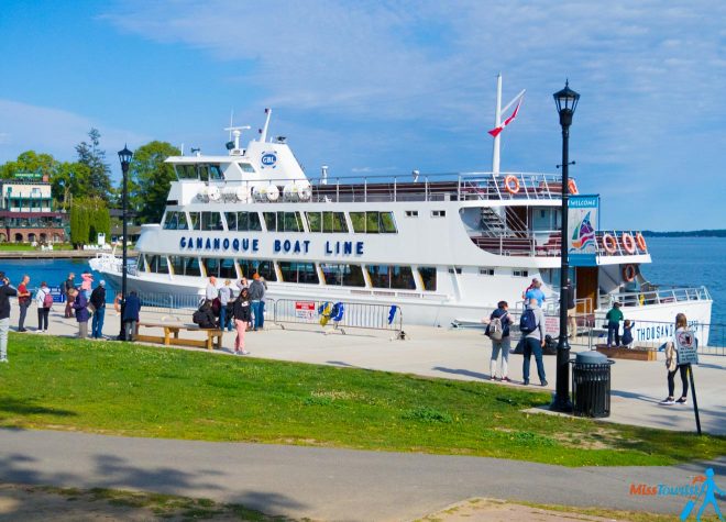 2 Weeks Canada Road Trip Itinerary – Exploring Quebec And Ontario Thousand Islands Boat Tour