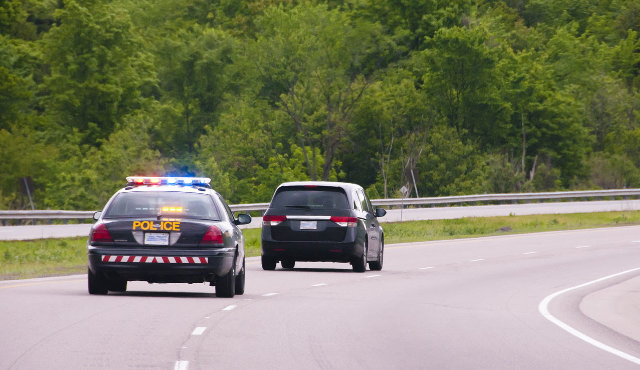 8 things you should know before renting a car in Canada police