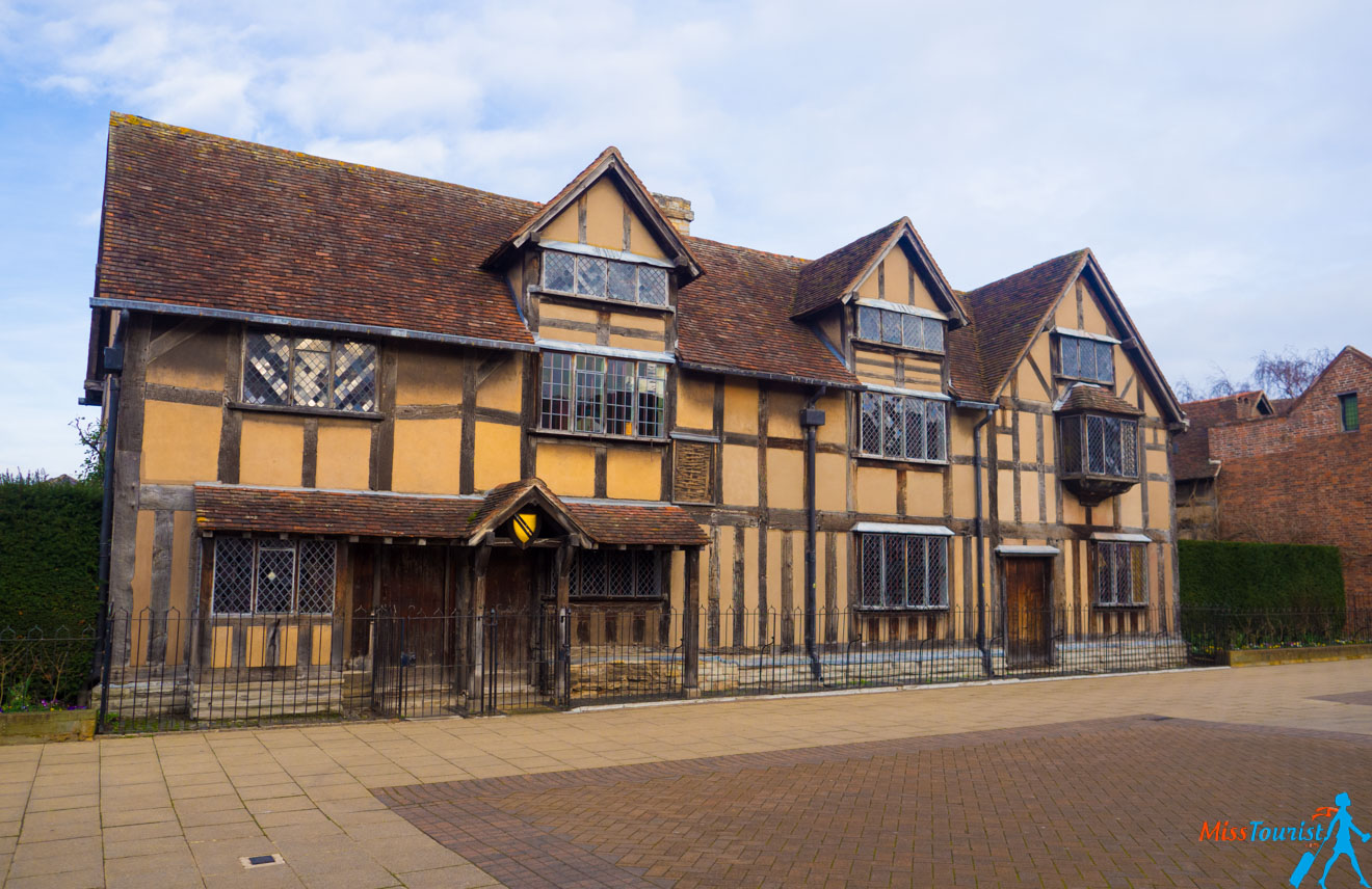 11 Best Things to do in Stratfod-Upon-Avon Shakespeare Birthplace