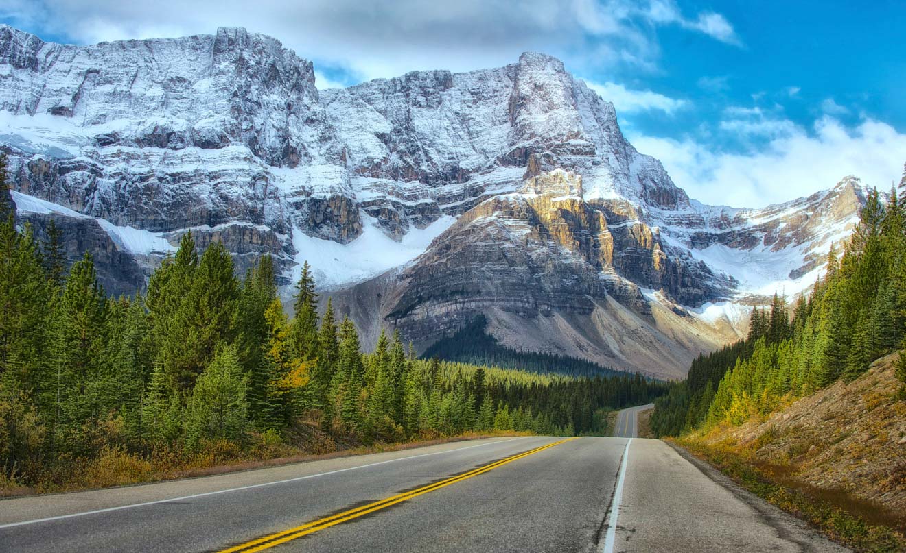 8 things you should know before renting a car in Canada scenery 2