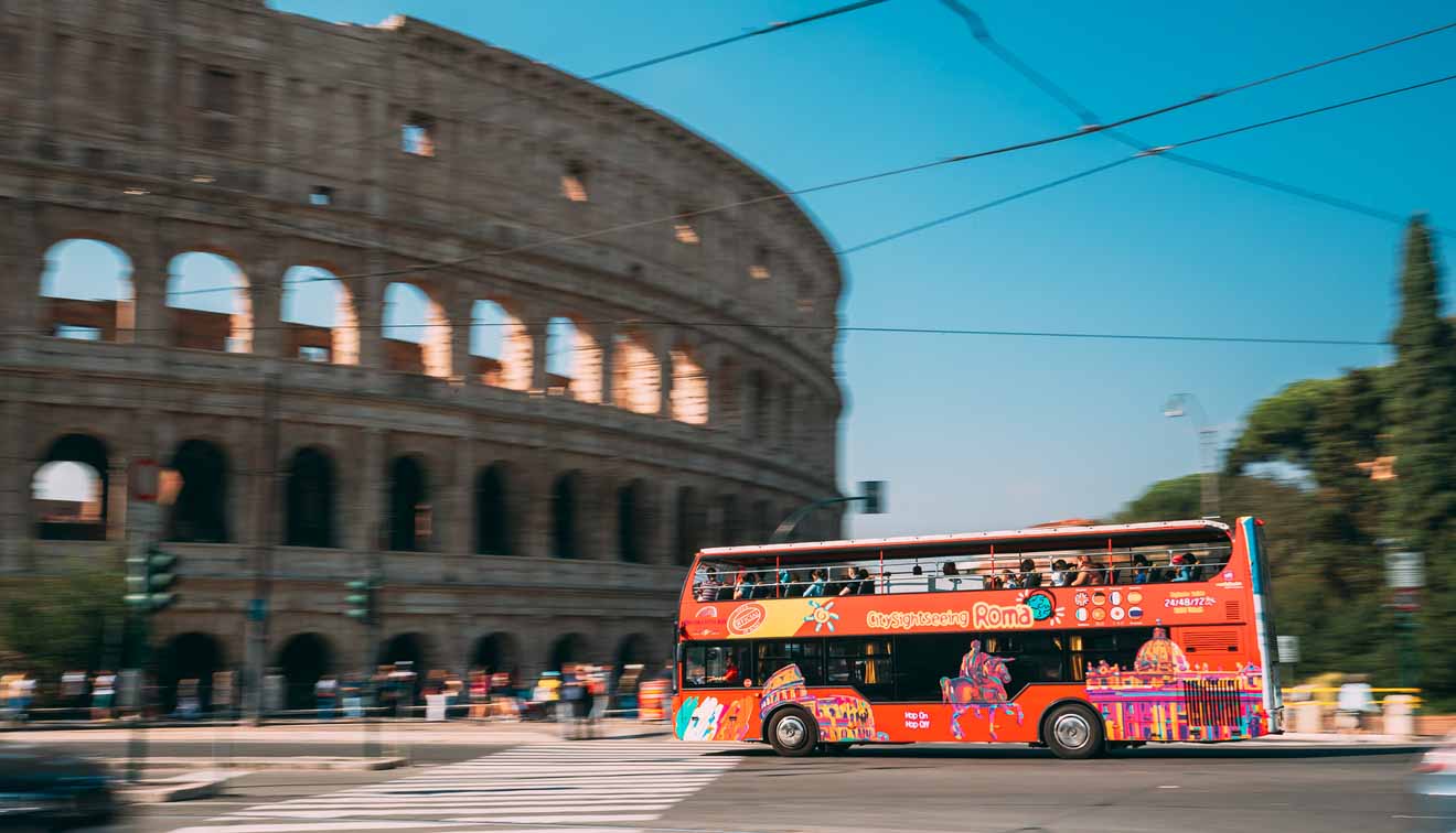 hop on hop off bus colosseum rome