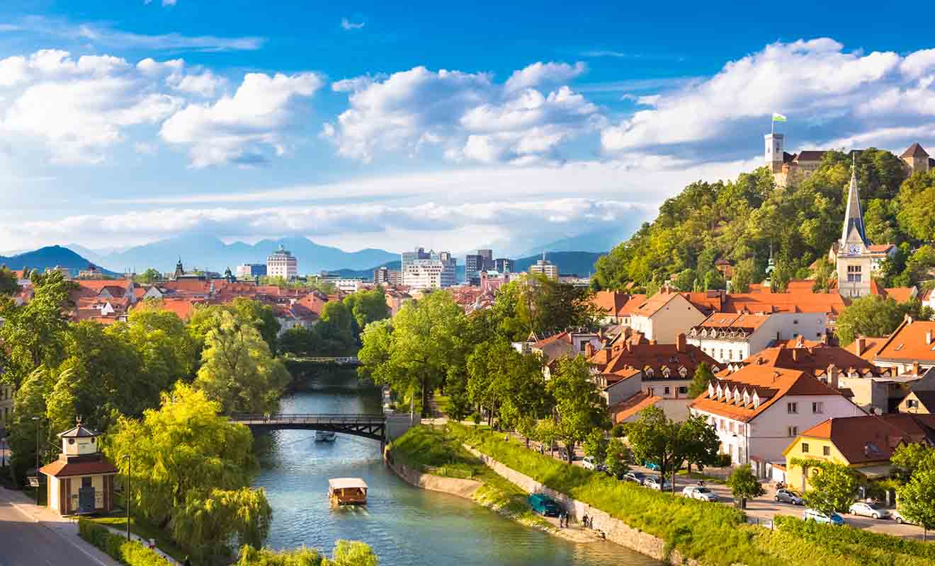 Bled Island visit + “Potica” menu - Ljubljana Bus Station