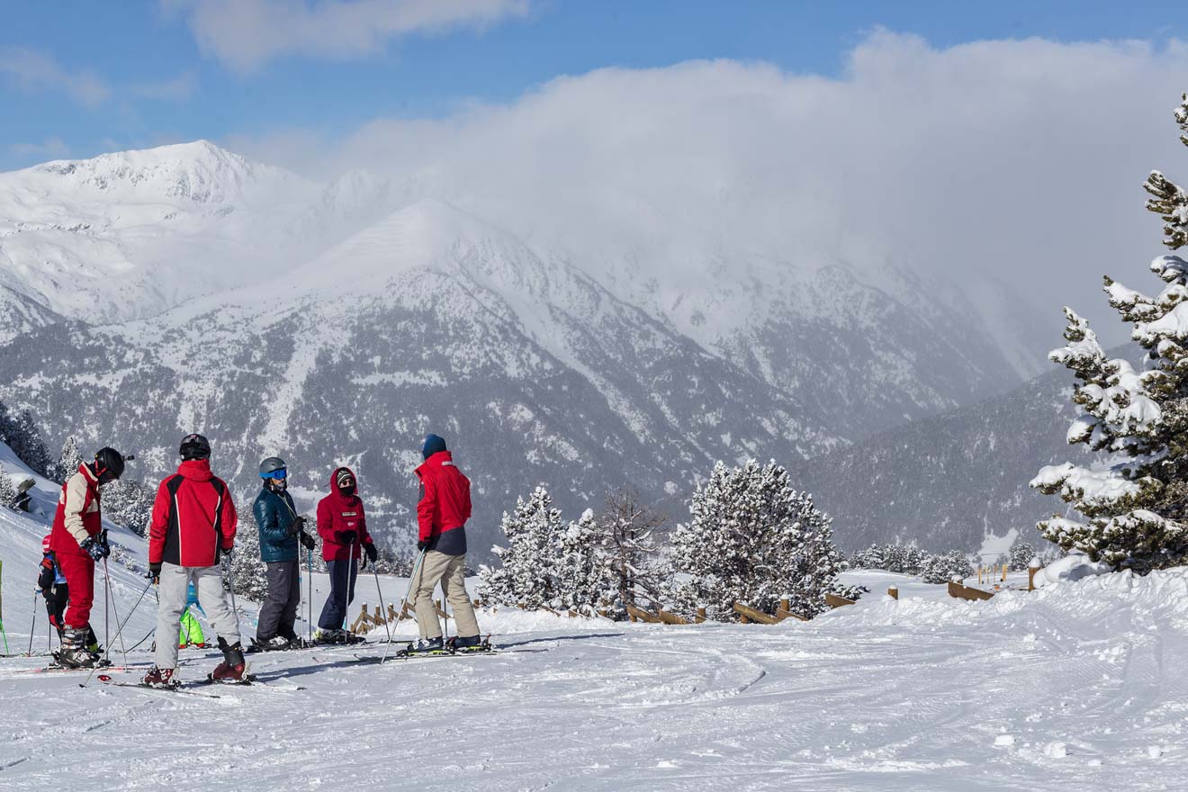 best time to visit andorra for skiing