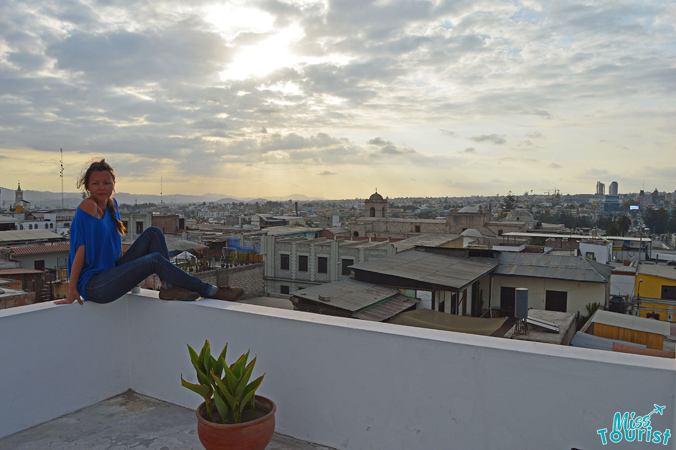 woman on rooftop arequipa