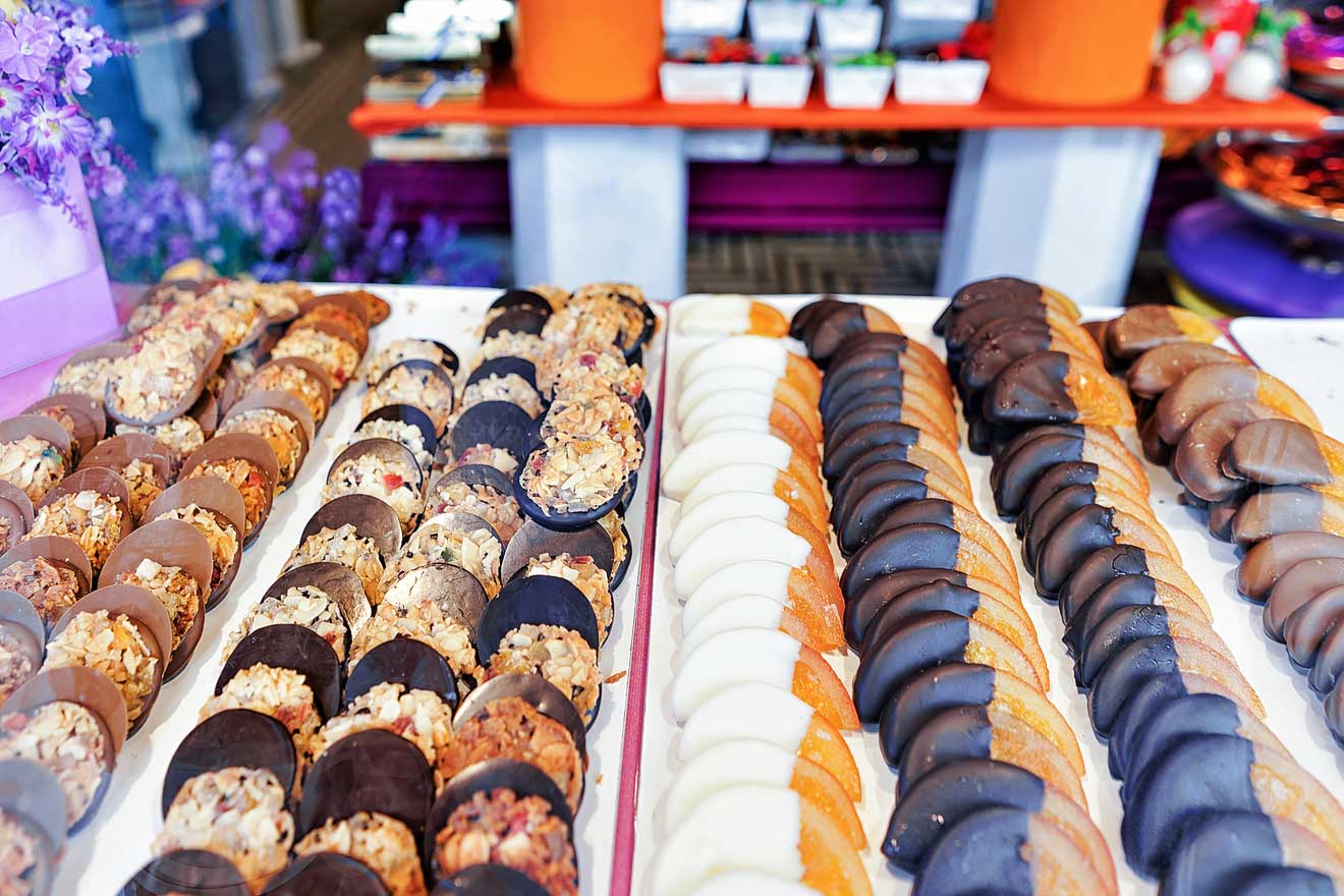 14 UNMISSABLE Things to Do in Zurich (With Prices!)