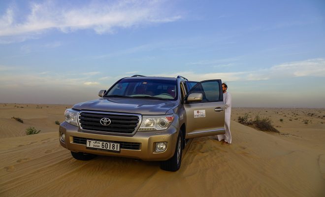 dubai desert by car
