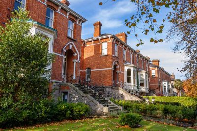 Where to Stay in Dublin → 7 Best Areas with Hotels + Prices