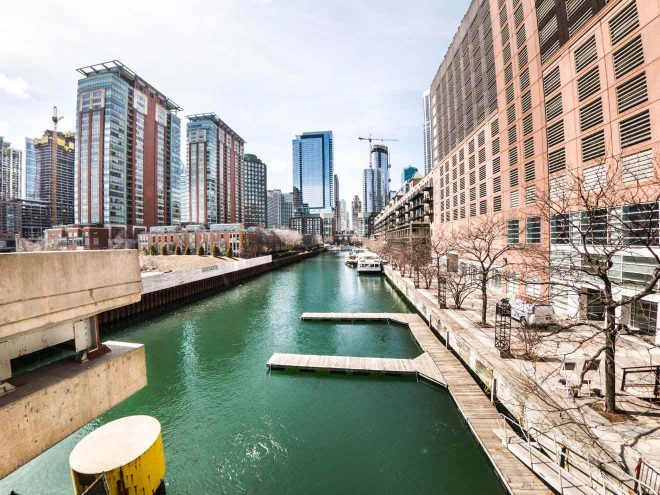 Streeterville where to stay in Chicago for shopping