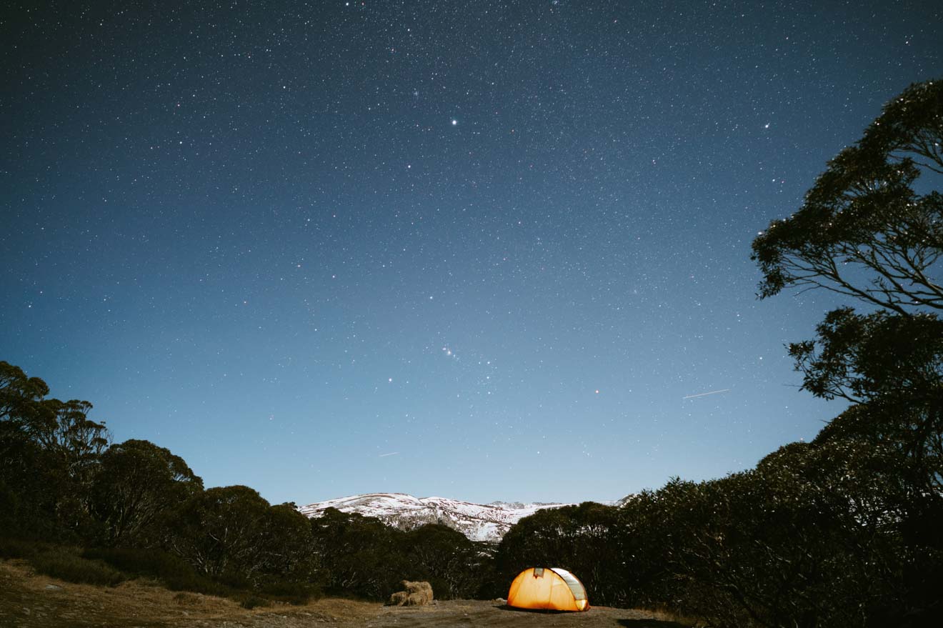 Camping underneath the stars in Kosciuszko National Park Astralia