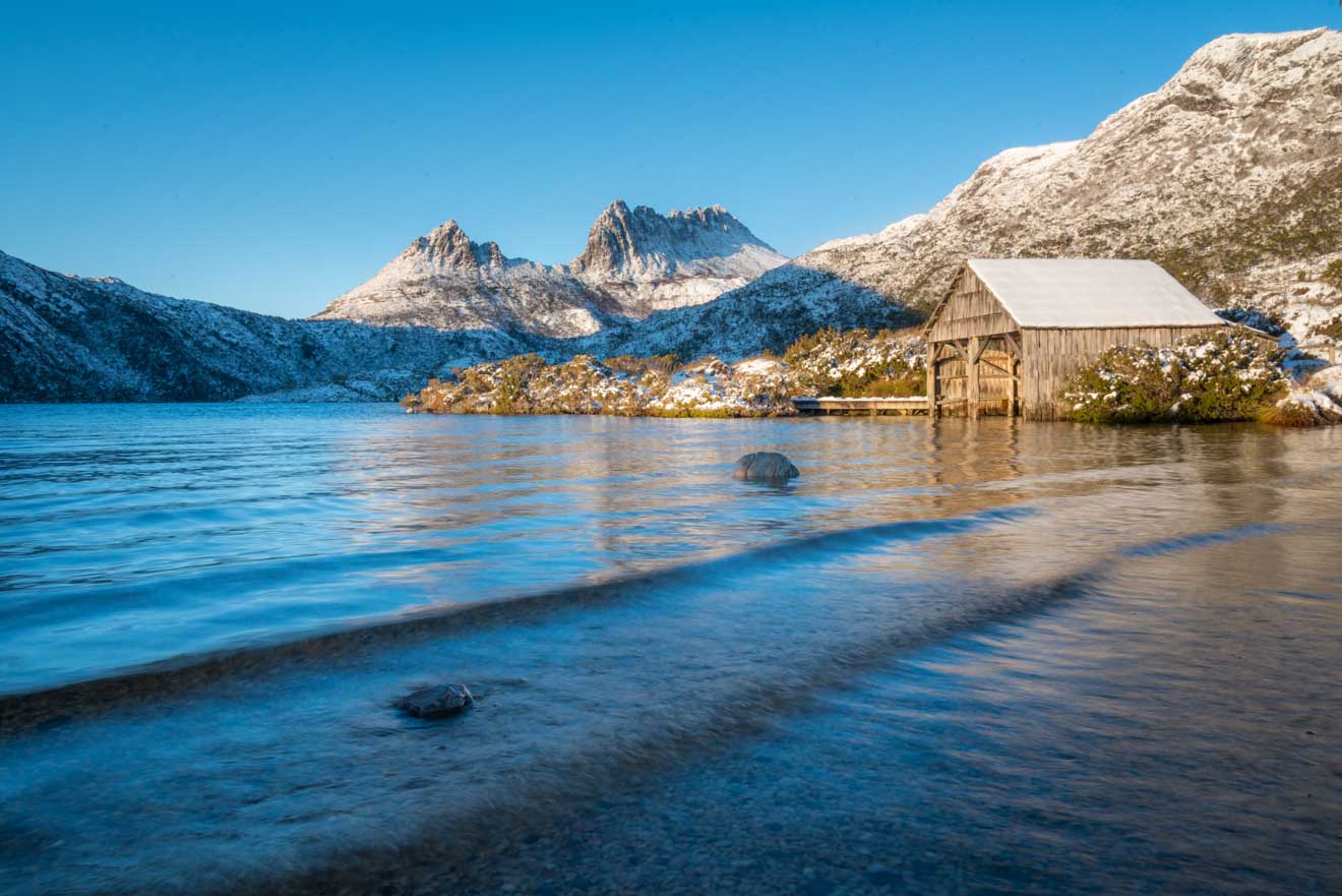 Cradle Mountain in snow season tasmania