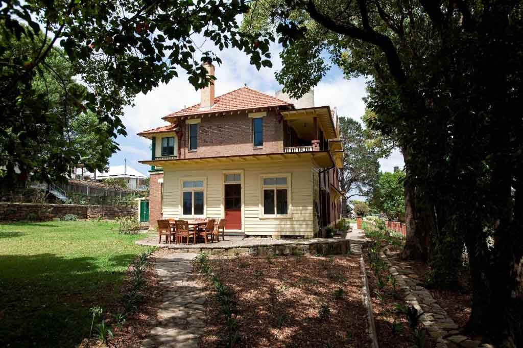 Heritage Holiday Homes Cockatoo Island camping garden apartment