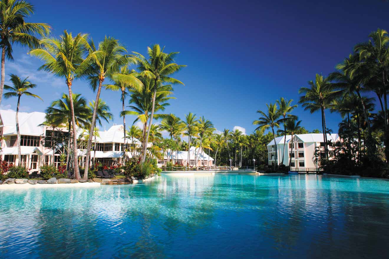 hotel things to do in port douglas