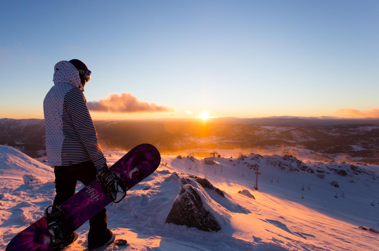 Sunrise in Blue Cow, Perisher Snowy Mountains snowboarding