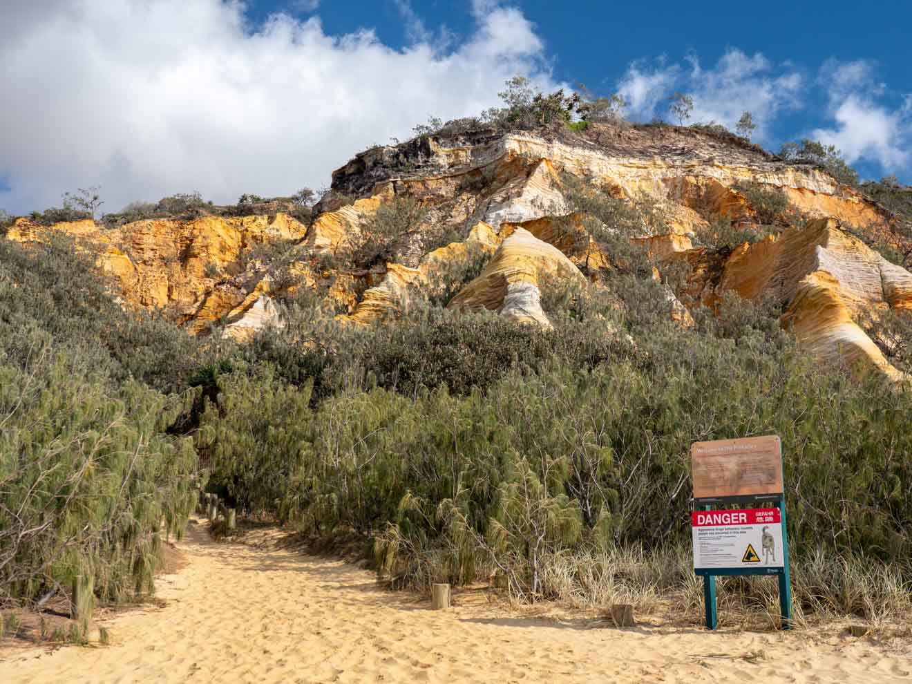 pinnacles things to do in fraser island