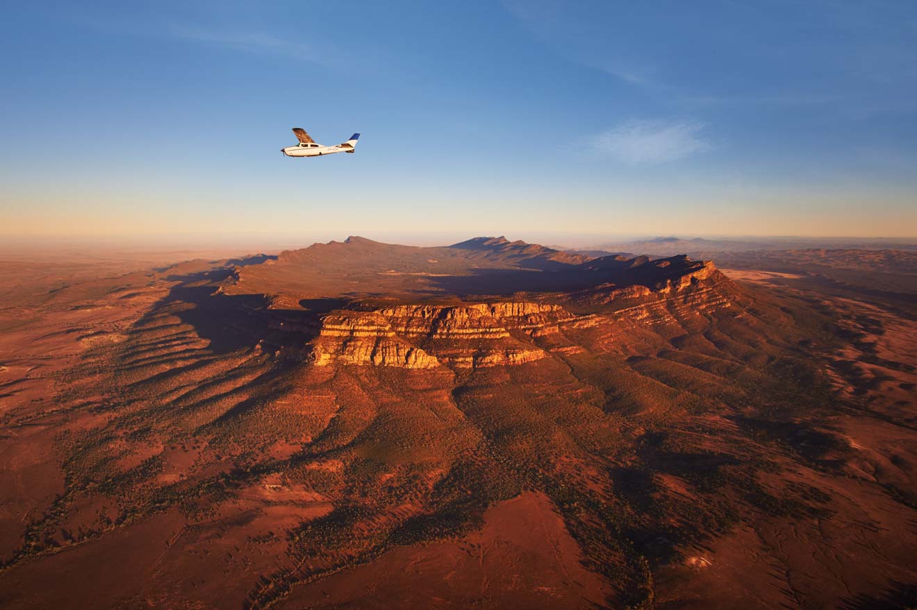 Bush Pilots Scenic Flight, Wilpena Pound to do, Flinders Ranges Nation