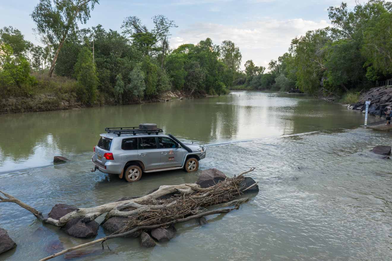 arnhem land self drive tours