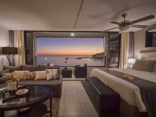 4 2 Modern Beach Apartment with stunning views