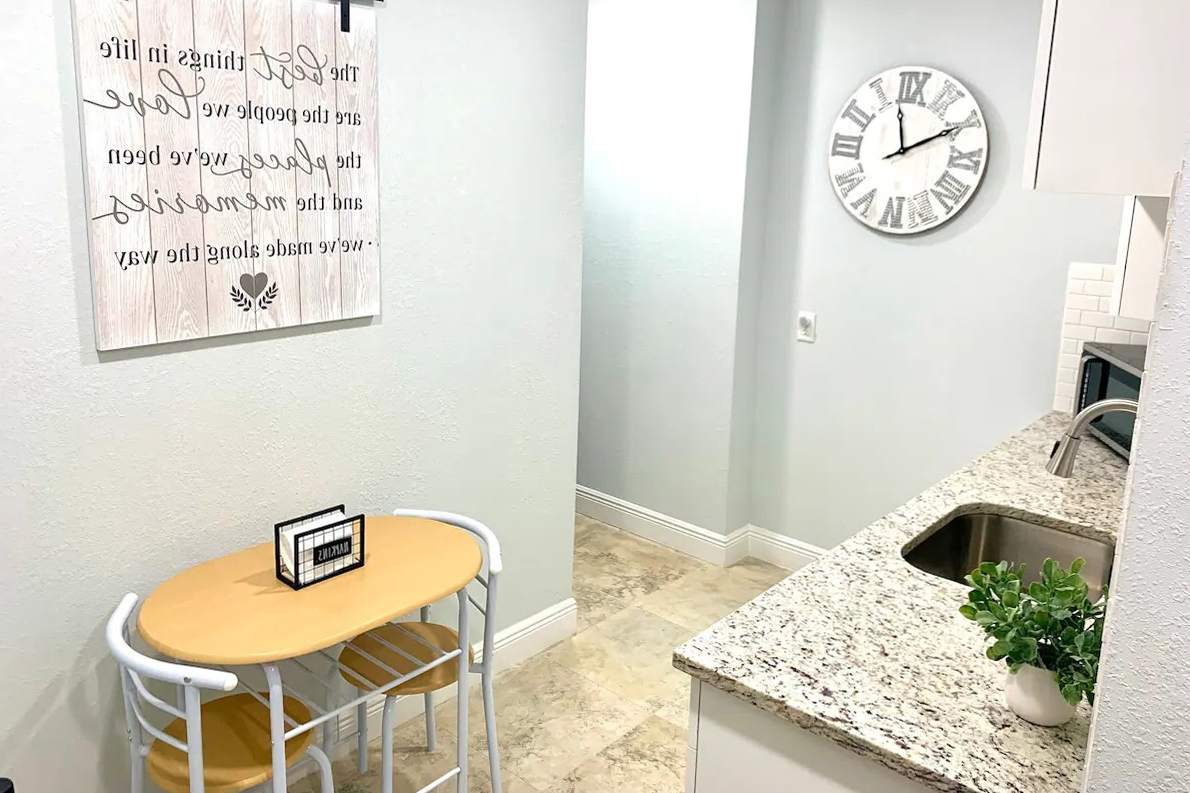 Apartamento privado en The Oak, en el centro de Tampa
