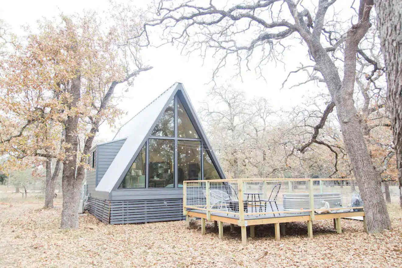 14 INCREDIBLE Airbnb’s in Fredericksburg, Tx Don't miss out on these!