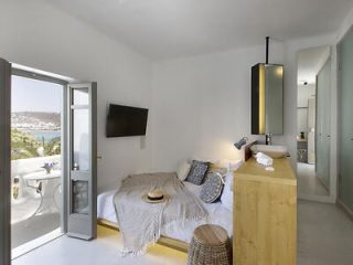 2 3 Dreambox Mykonos Suites