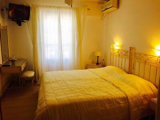 4 2 Agrari Beach Accommodation