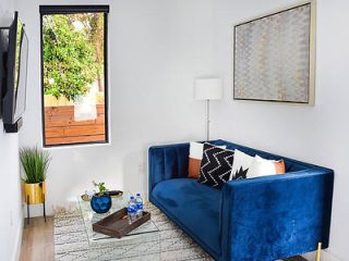 4 4 Design District Guesthouse