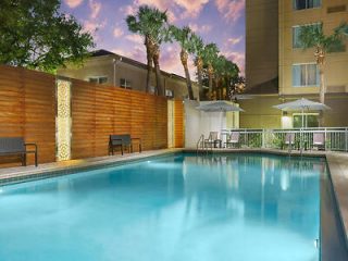 2 2 Courtyard by Marriott Kids friendly