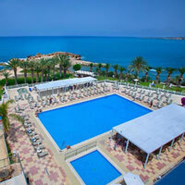 Top 6 INTERESTING Towns and Hotels - Where to stay in Cyprus