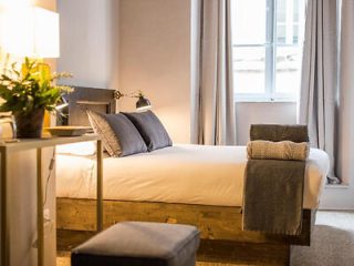 2 2 Palazzo del Papa BB Cool places
