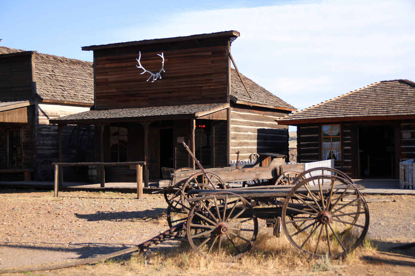 3. Cody WY best place to stay near the East Entrance of Yellowstone National Park