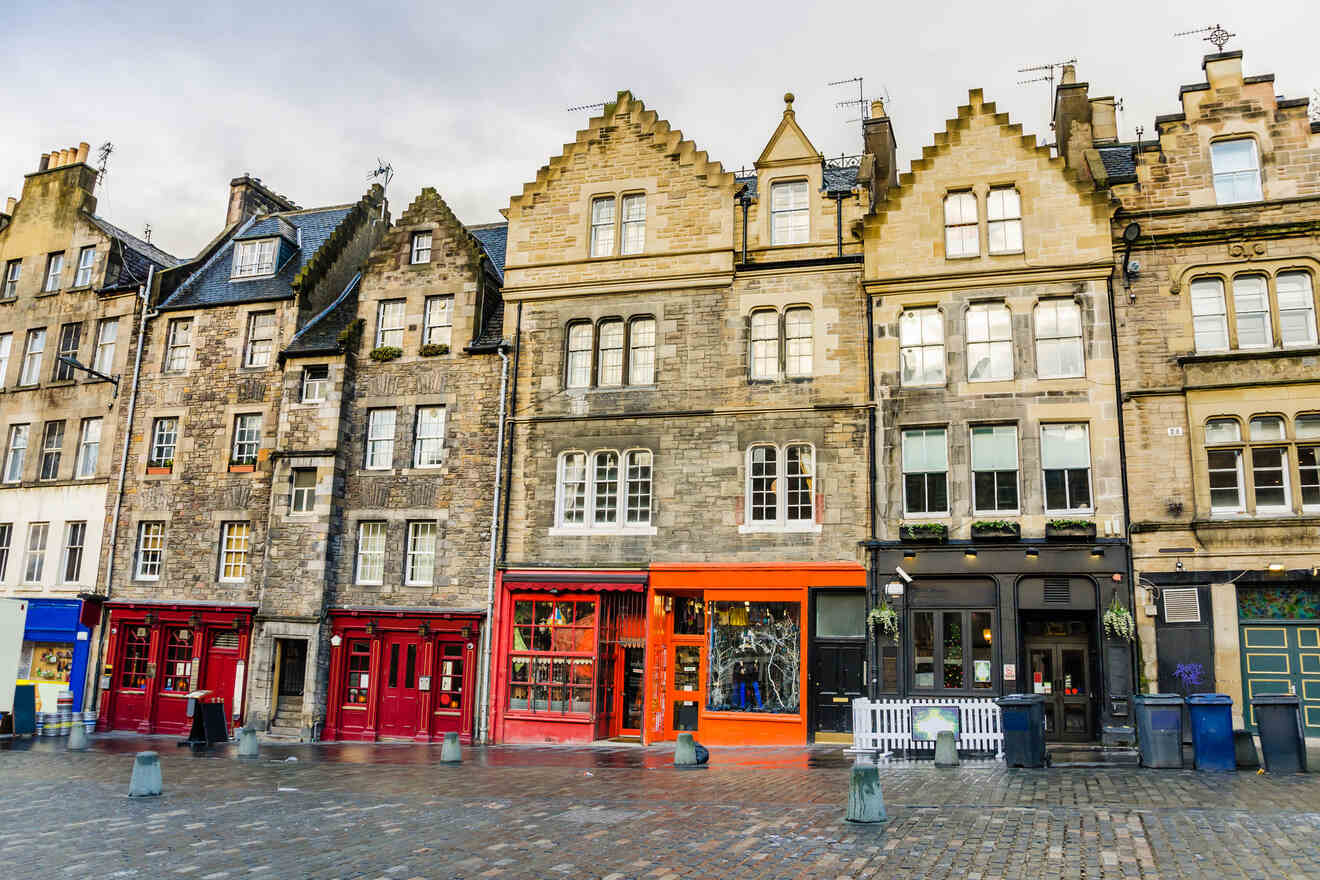 9 Frequently asked questions about Edinburgh