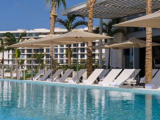 1 2 Renaissance Cancun Resort