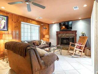 4 3 Family Friendly Home