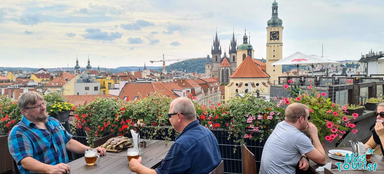 Best restaurants, cafes bars in Prague + What