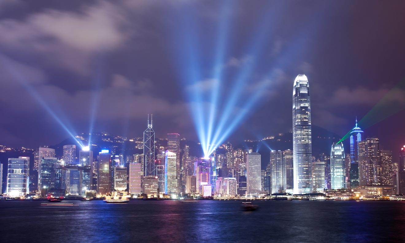 6.1 Symphony of Lights on the Hong Kong Skyline